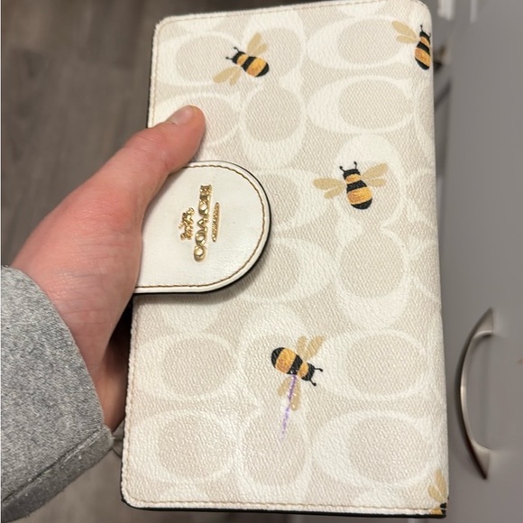 COACH BEES Print ROWAN SATCHEL IN SIGNATURE CANVAS Satchel/Wallet… - Picture 2 of 5